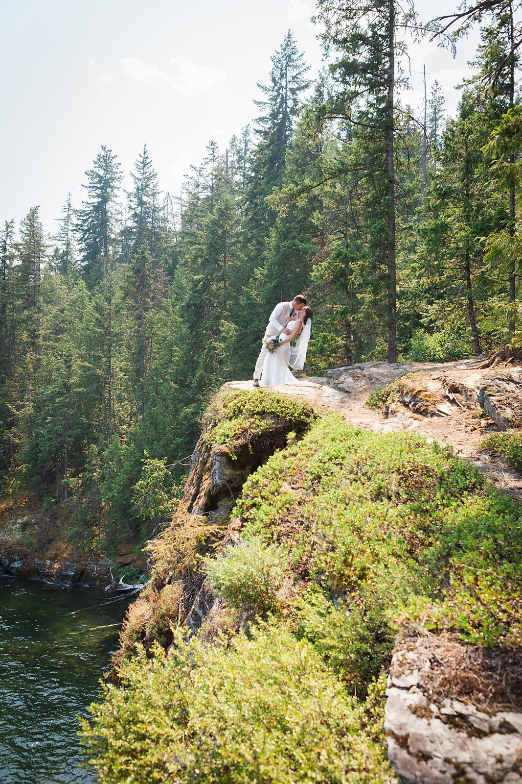 Okanagan Valley Wedding Photographer