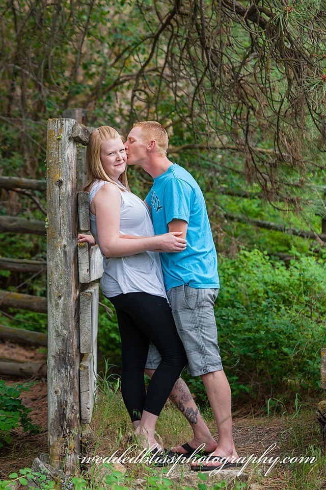 Wedded Bliss Photography | Kelowna Wedding Photographer 001