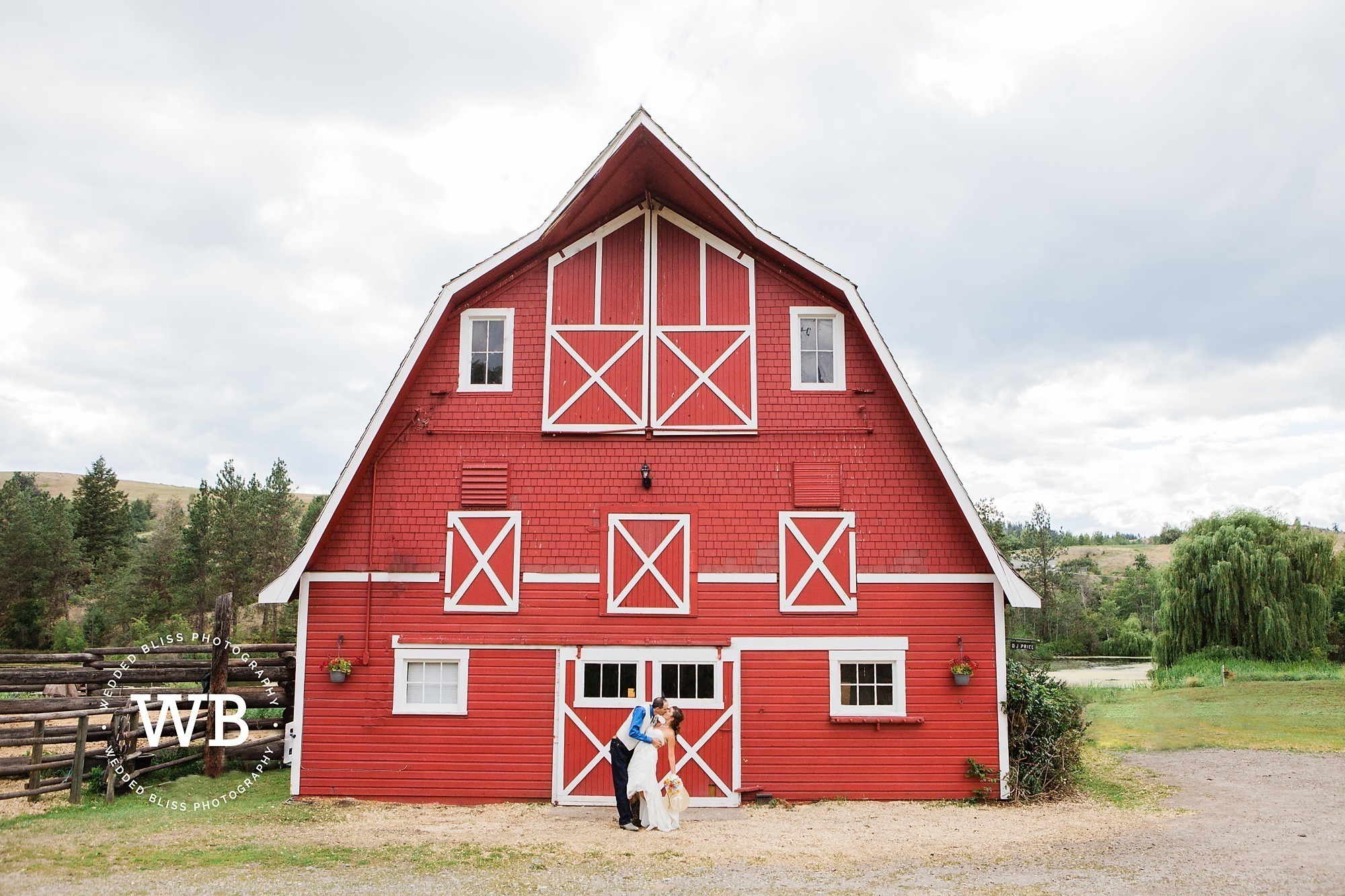Country Wedding Photographer
