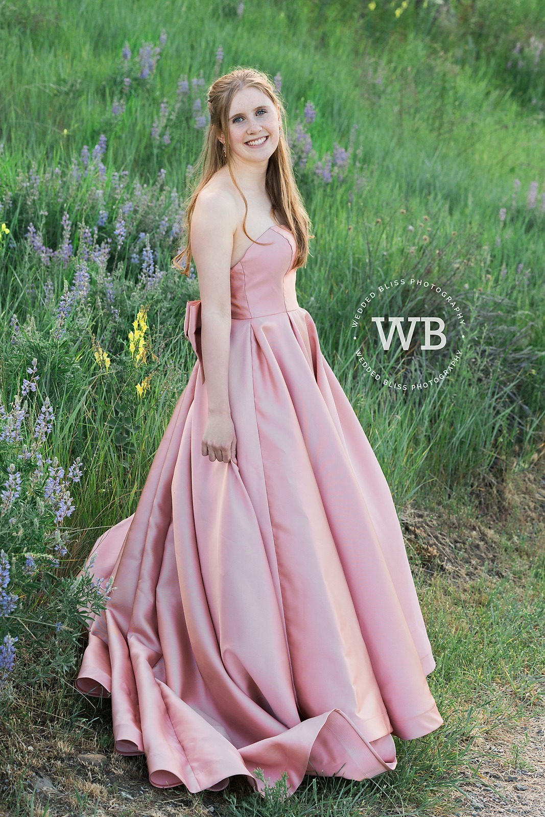 Grad Photos in Vernon