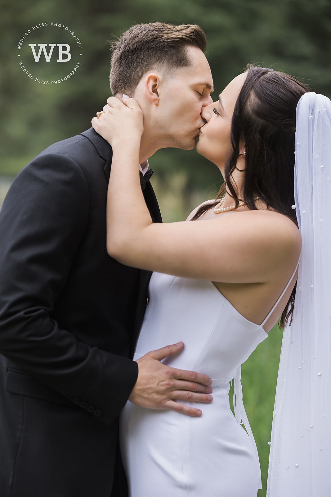 Wedding photographers in the Okanagan