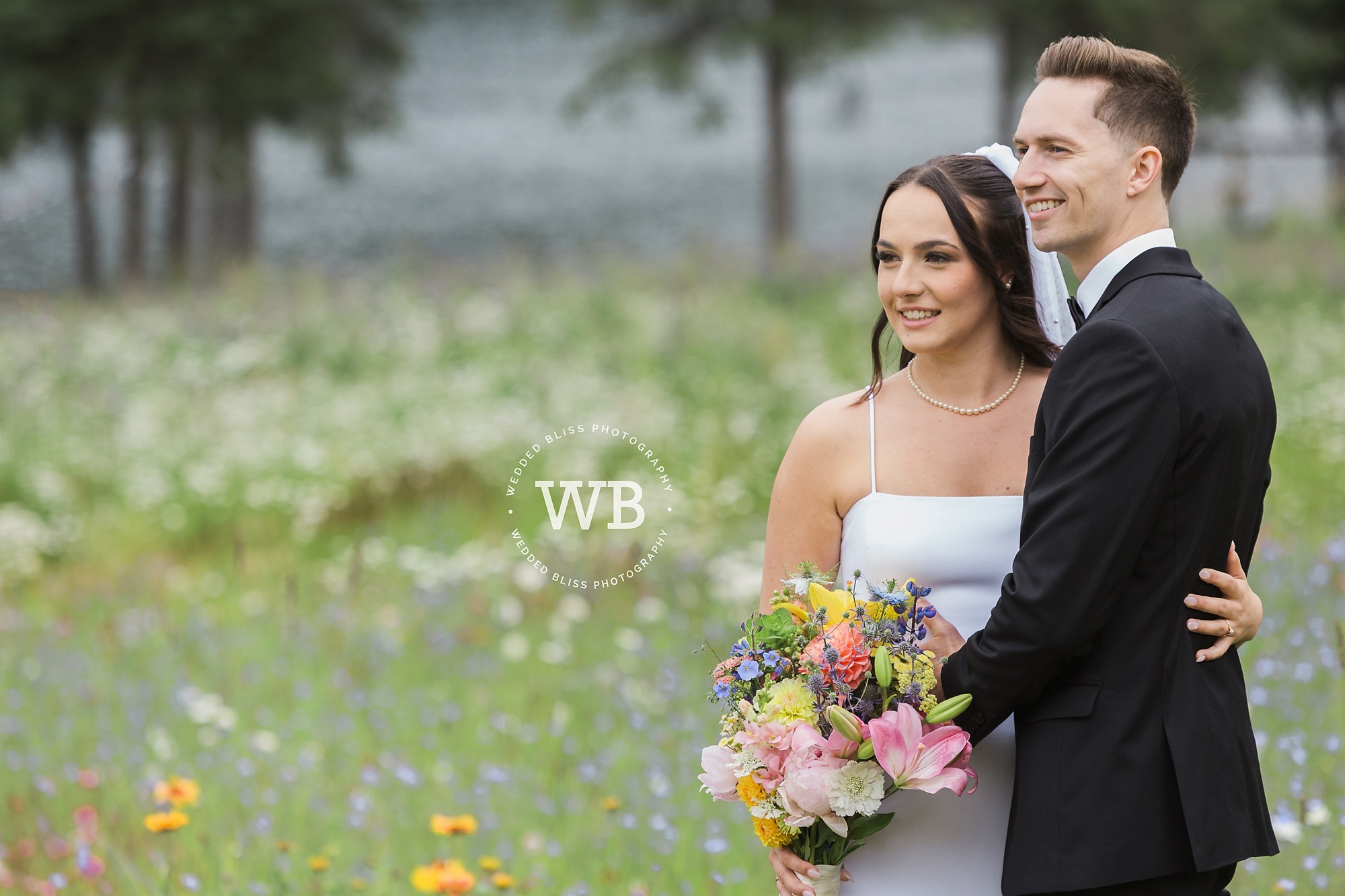 Wedding photographers in the Okanagan Valley