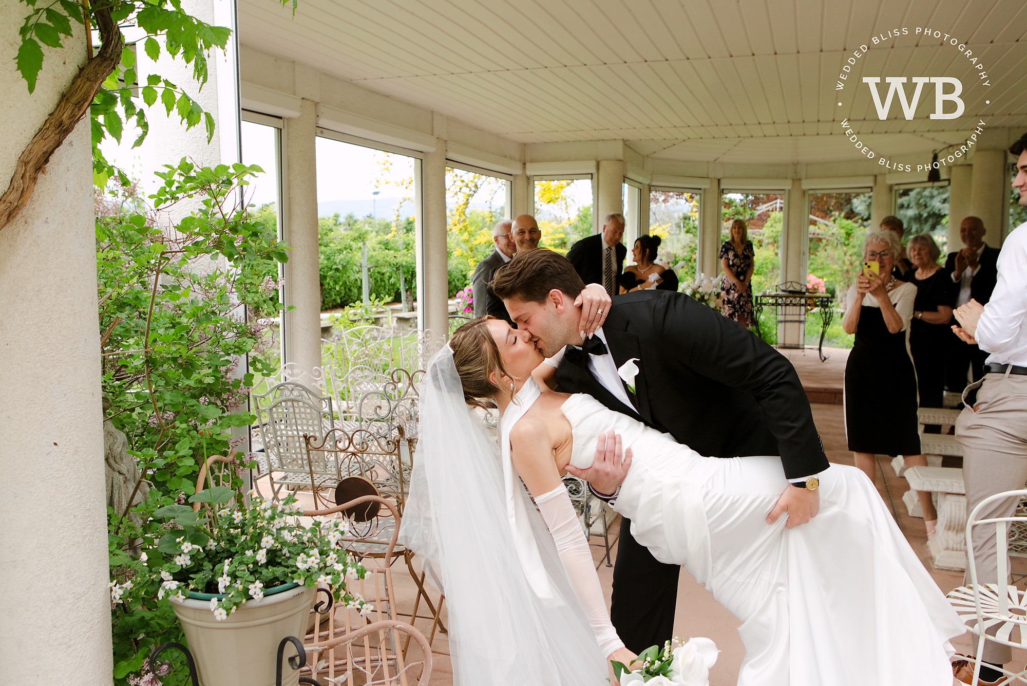 Wedding photos in Kelowna